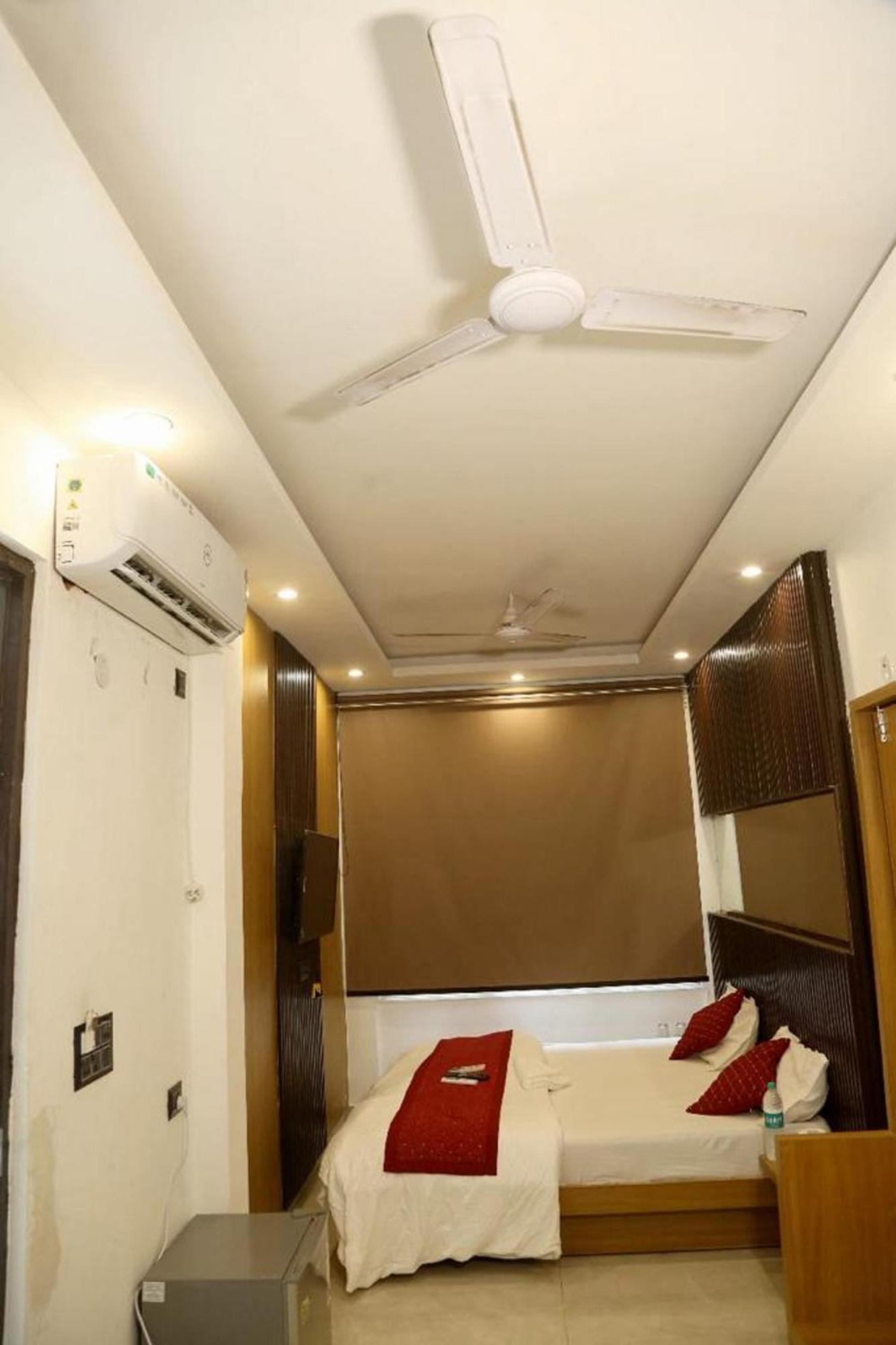 Bunk Hostel Delhi Best Backpacking Accommodation Νέο Δελχί Εξωτερικό φωτογραφία